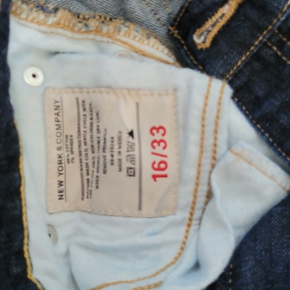 New York & Company size 16 Petit - Picture 3 of 4